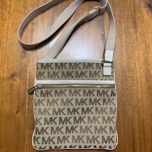 Michael Kors Crossbody Purse